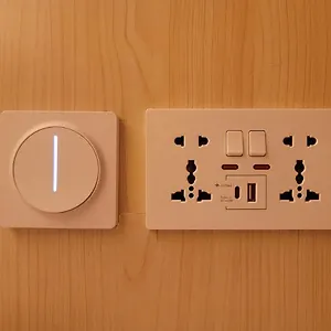 hostel-westay-capsule.hotel-dubai.com/